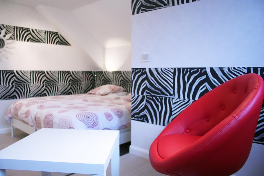 B&B La Source Fleurie Profondeville Habitación foto